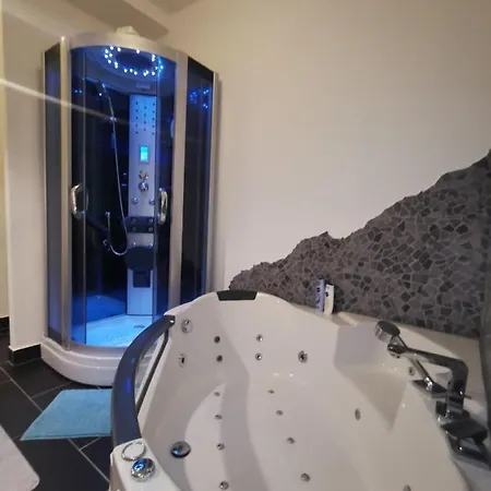 2room Wlan Parking Apartamento